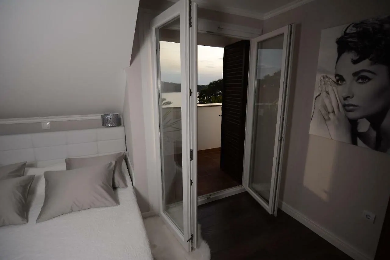 Apartments Tasha Mali Lošinj